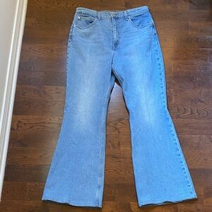 Levis 70s High Flare Size 31 Light Wash Wide Leg High Rise